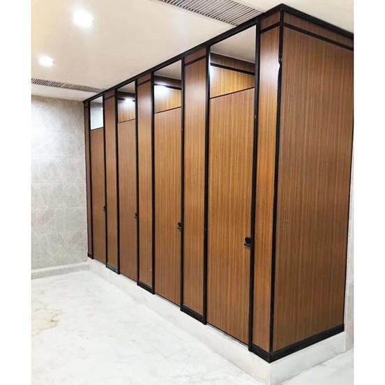 隔断展示,临沂公共卫生间隔断厂家,卫生间隔断配件